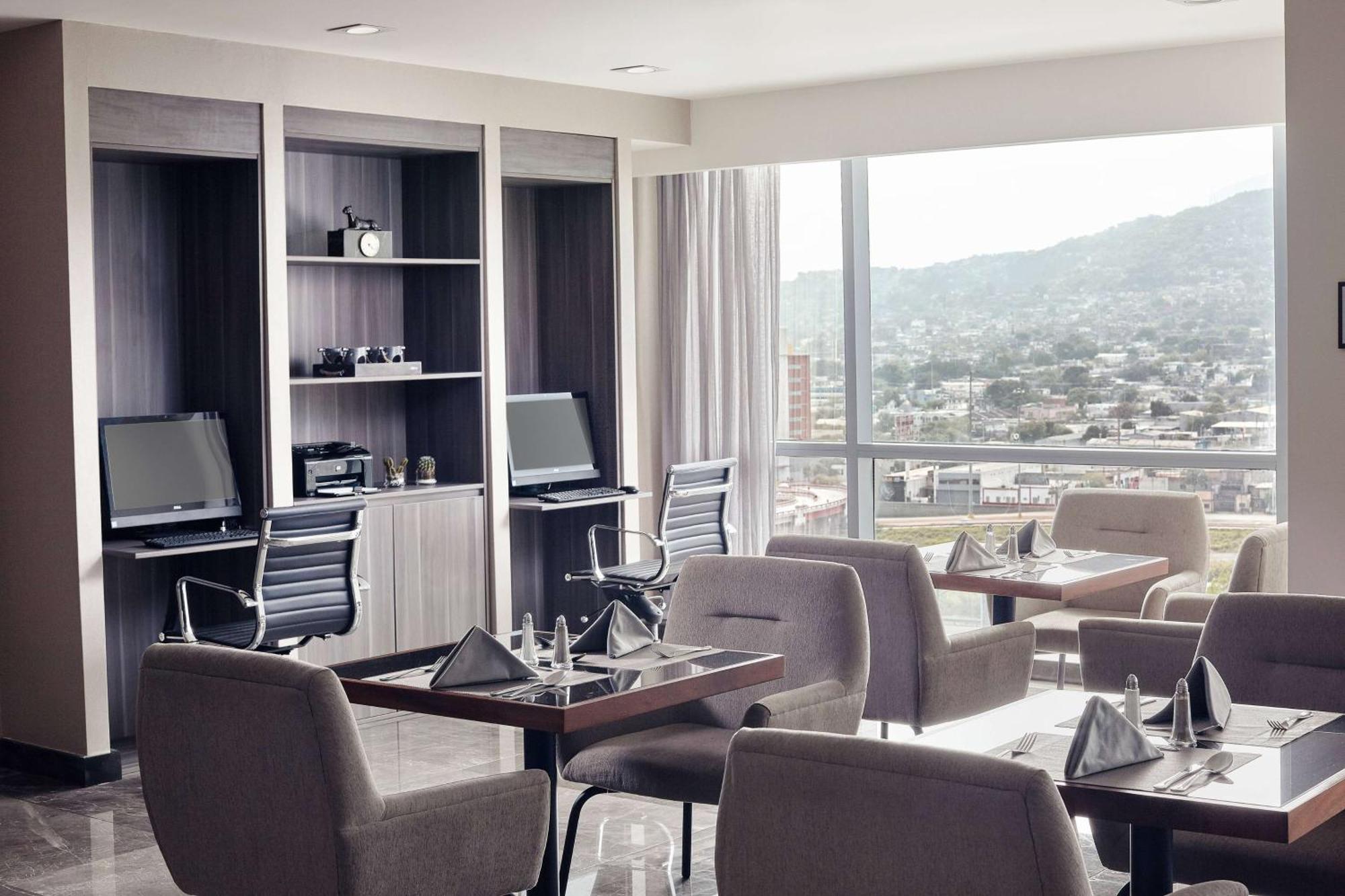 Wyndham Monterrey Ambassador Centro Hotel Luaran gambar